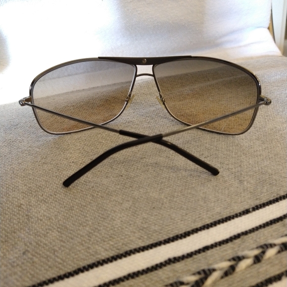 Giorgio Armani Sunglasses 🌞😎 - Picture 2 of 6